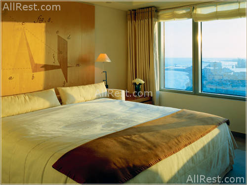 Arts Ritz Carlton 27